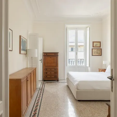 Elegant In Prati Appartamento *
