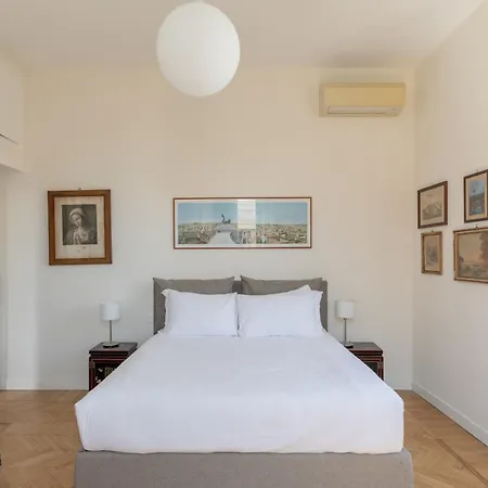 Elegant In Prati